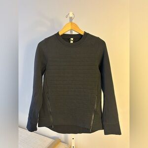 Lululemon Black Pullover Sweater in Size 4